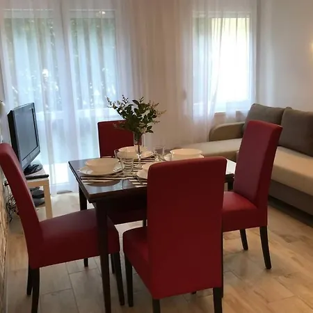 Apartament Hugo Lak Zamárdi