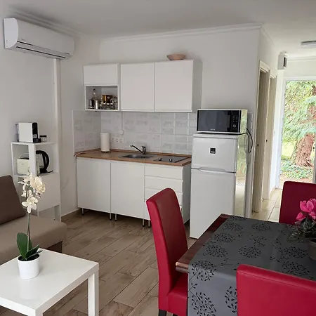 Appartement Hugo Lak Zamárdi
