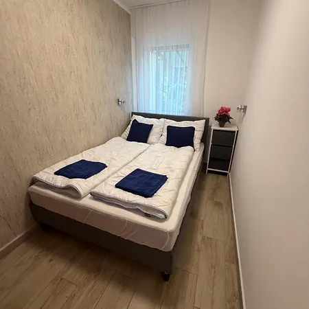 Hugo Lak Appartement *