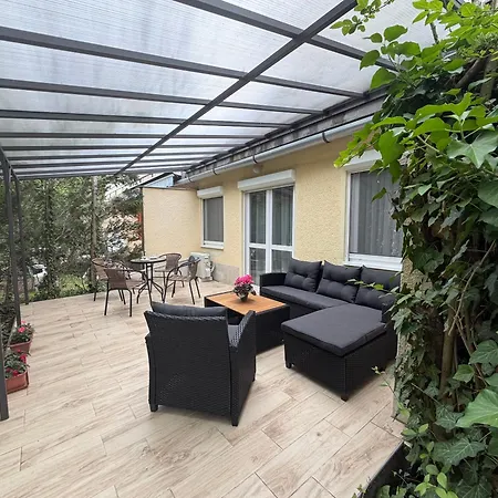 Appartement Hugo Lak *